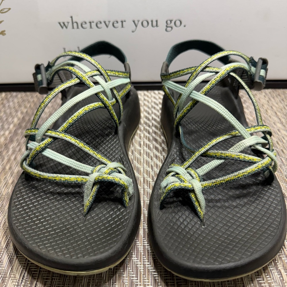 Chaco Women's Sandals - Black and Green SZ 8 Box4